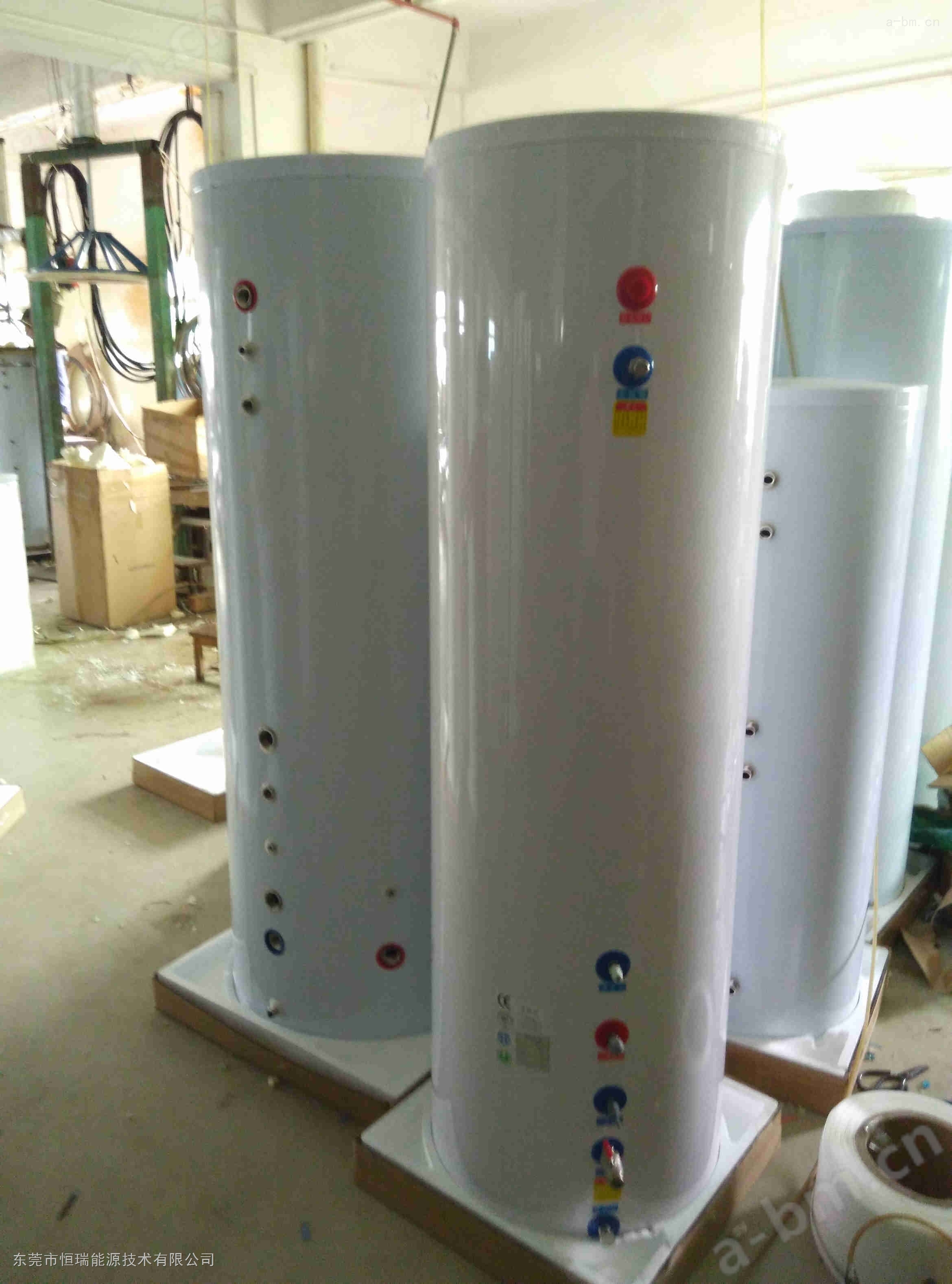 不锈钢圆柱保温水箱